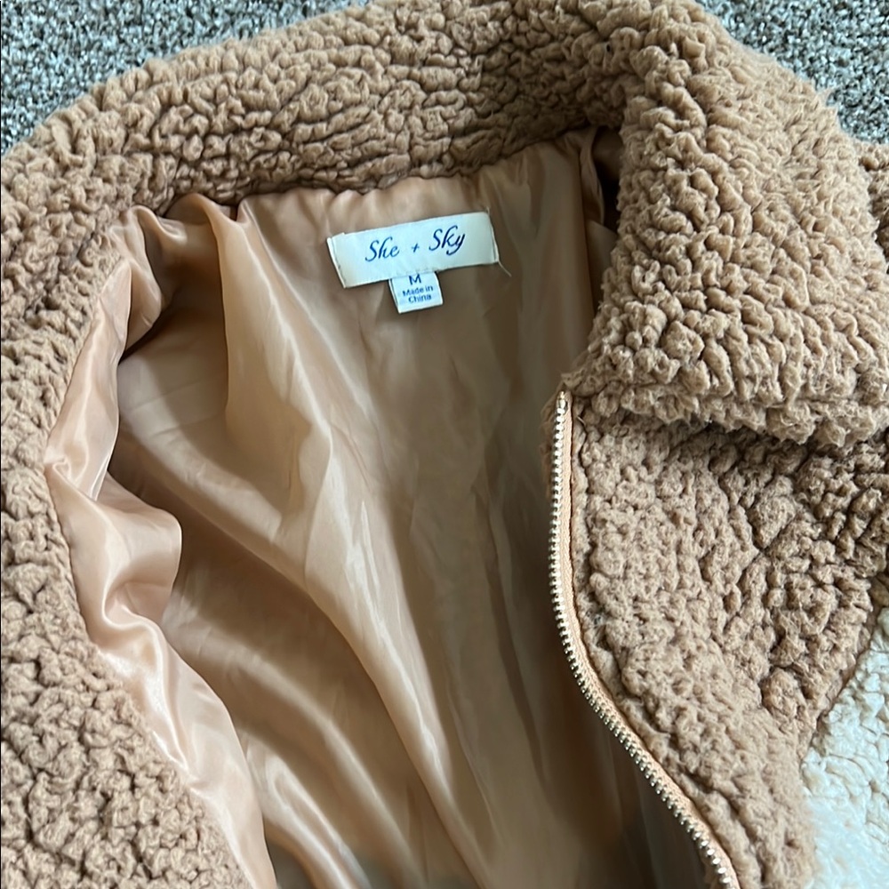 Colorblock Sherpa Jacket - Picture 2 of 2